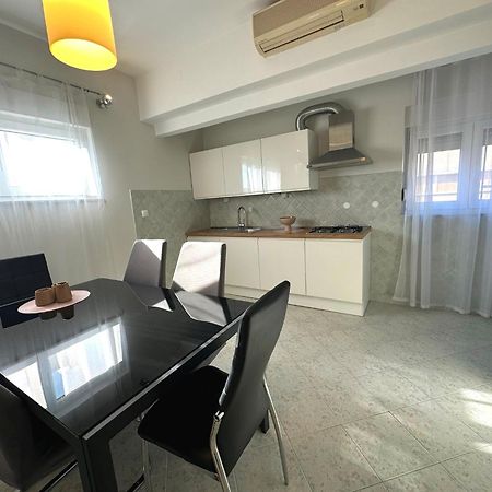 Spacious 3Bdr App In Center "Sunny Bayside" Задар Экстерьер фото